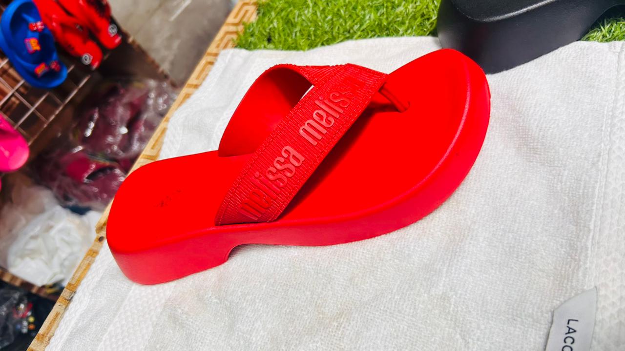 Melissa Luxe  Sliders
