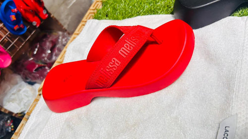 Melissa Luxe  Sliders
