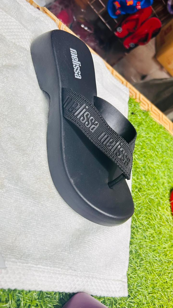 Melissa Luxe  Sliders