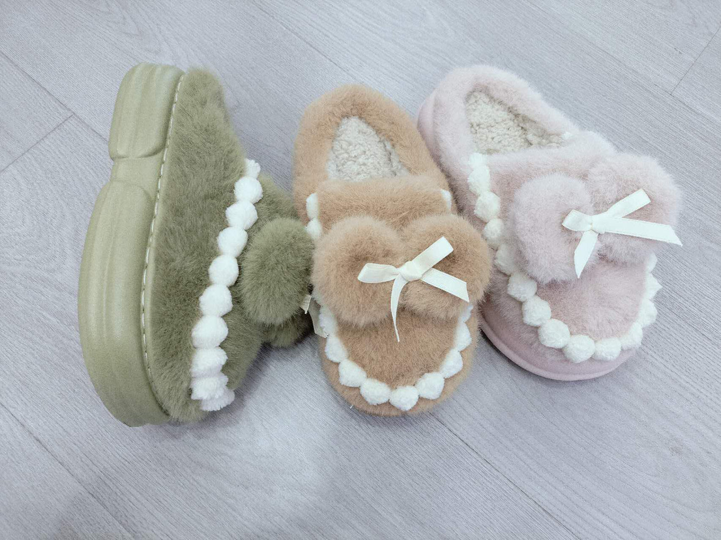 Fluffy Bow Moccasin Slippers (Green & Pink)